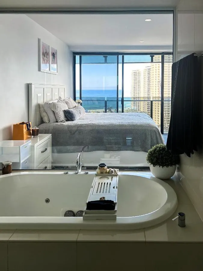 Ocean View Urban Spa Apartment Surfers Paradise Gold Coast Australia